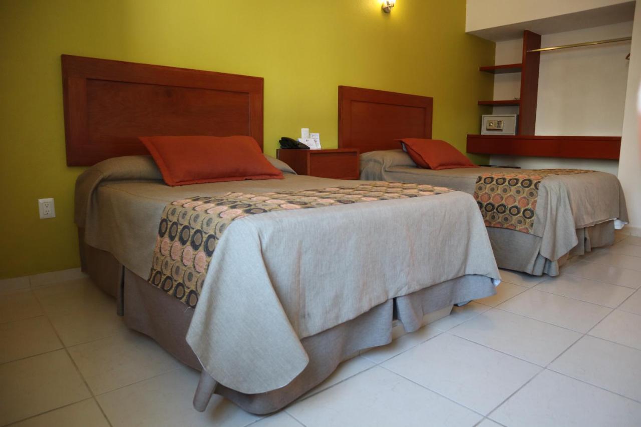 Concierge Plaza La Villa Colima Exterior photo