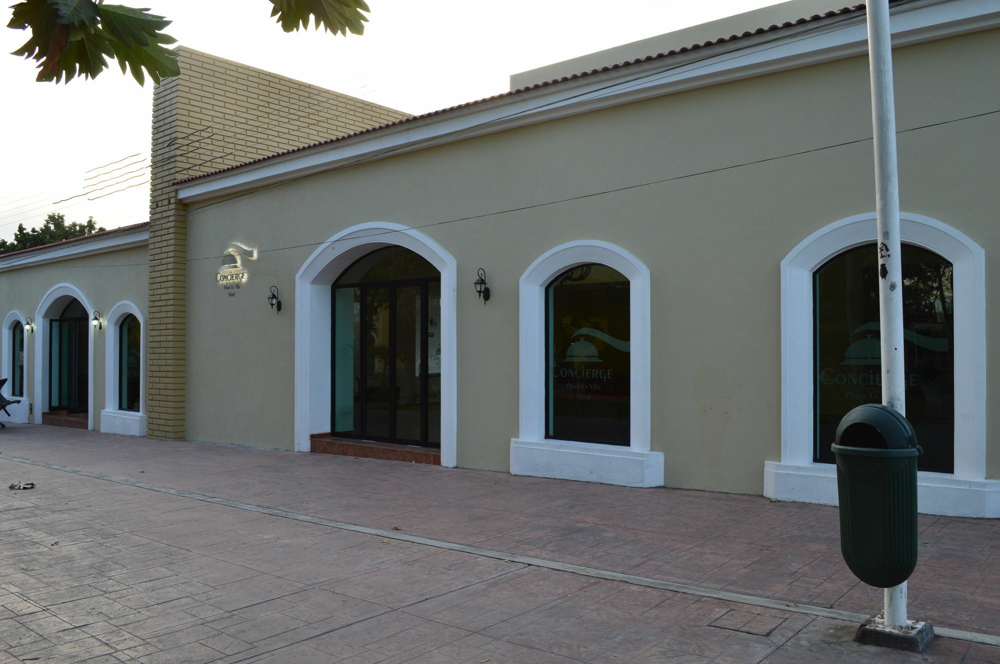 Concierge Plaza La Villa Colima Exterior photo