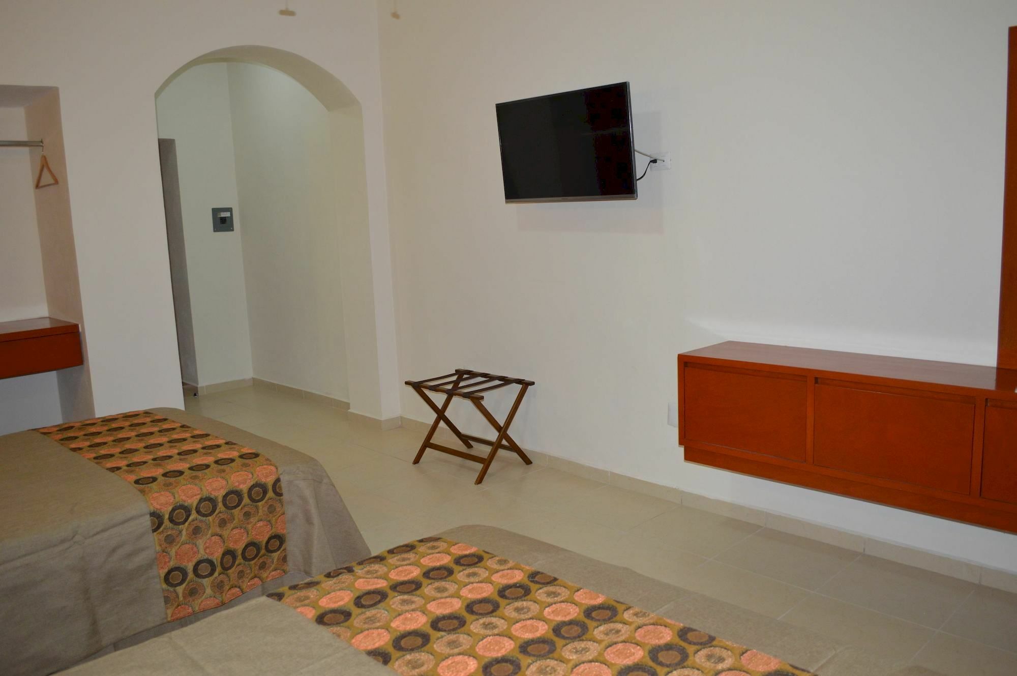 Concierge Plaza La Villa Colima Exterior photo