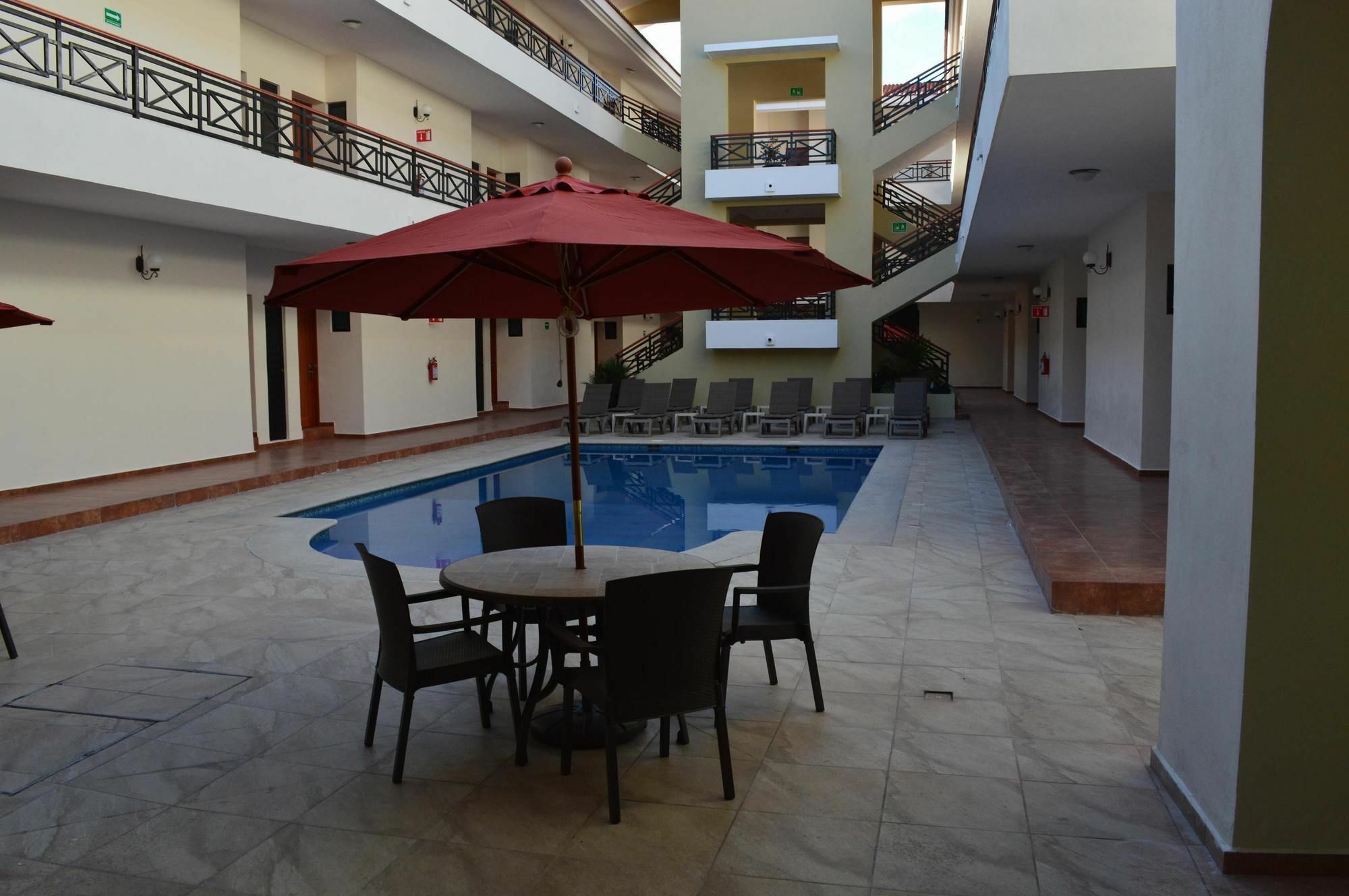Concierge Plaza La Villa Colima Exterior photo