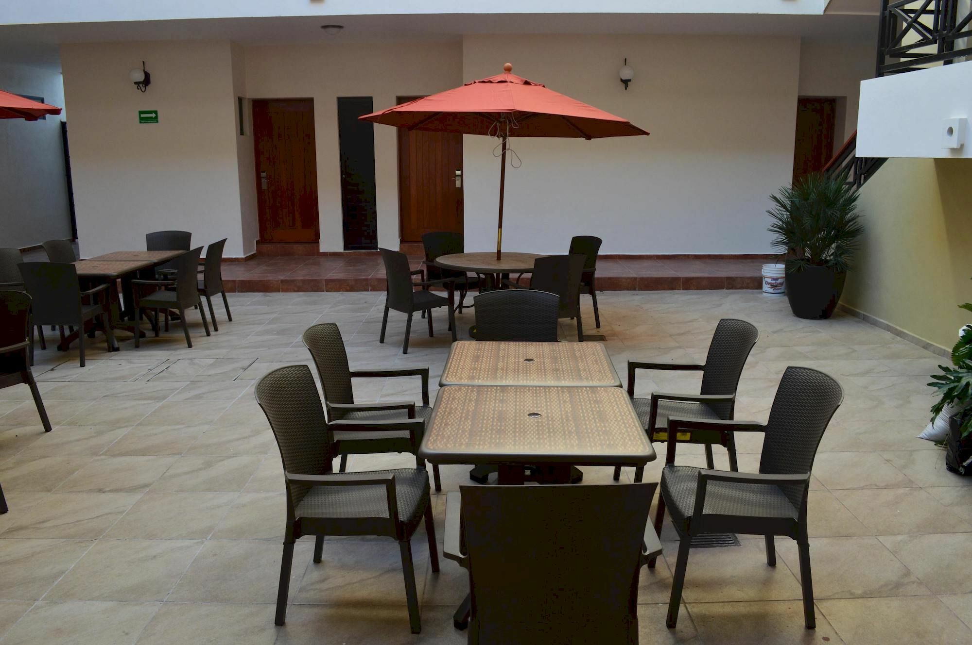 Concierge Plaza La Villa Colima Exterior photo
